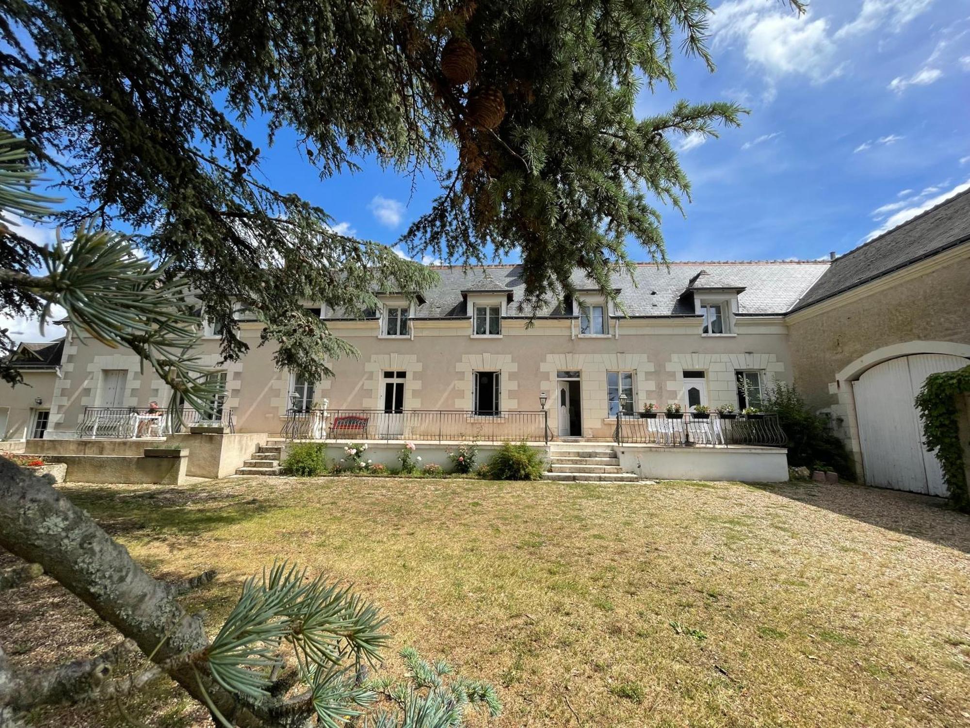 Aux Chambres Des Dames Chisseaux Exterior photo